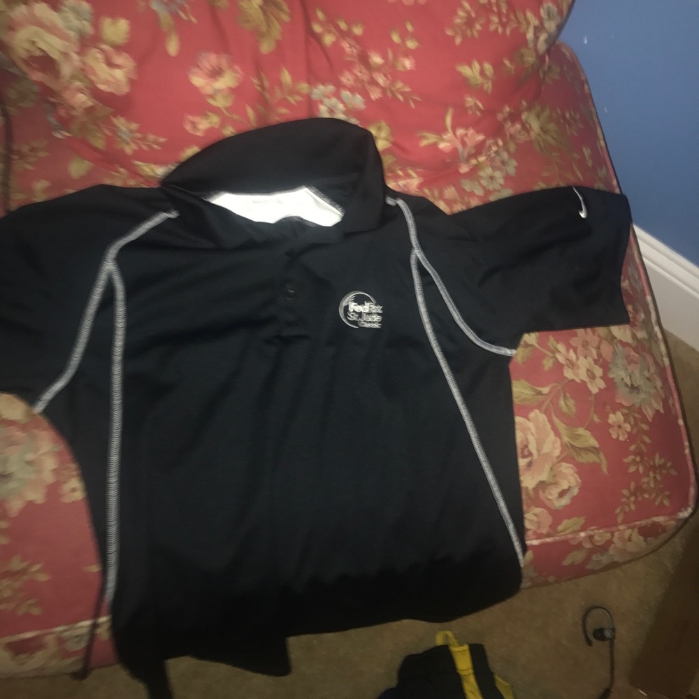 Nike men's Golf shirt worn once